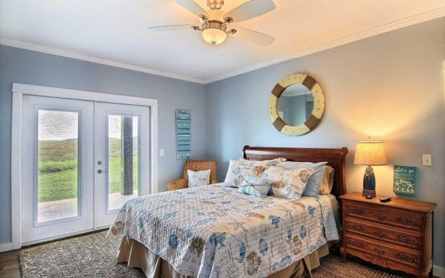 TX361 6877 - 5 Br Home