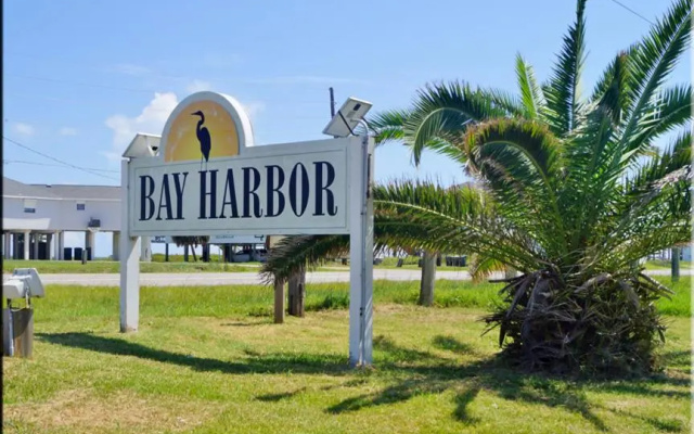 Bahia Azul Sunset by Ryson Vacation Rentals