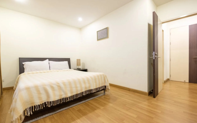 Chadvara Place