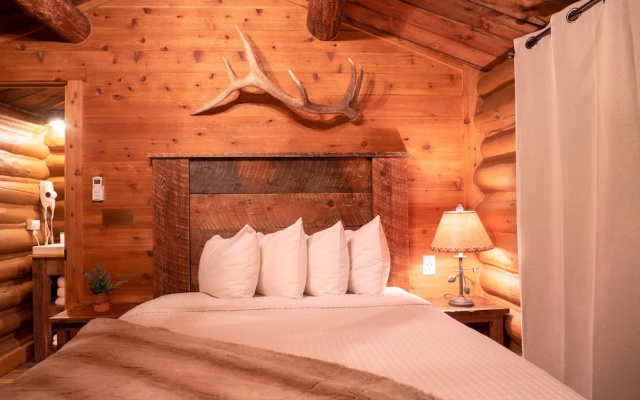 Elkhorn Cabins And Inn