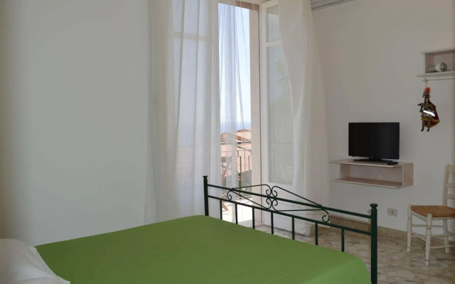 B&B I Faraglioni Di Villa Jole