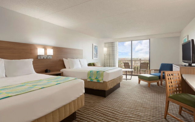 DoubleTree by Hilton Corpus Christi Beachfront