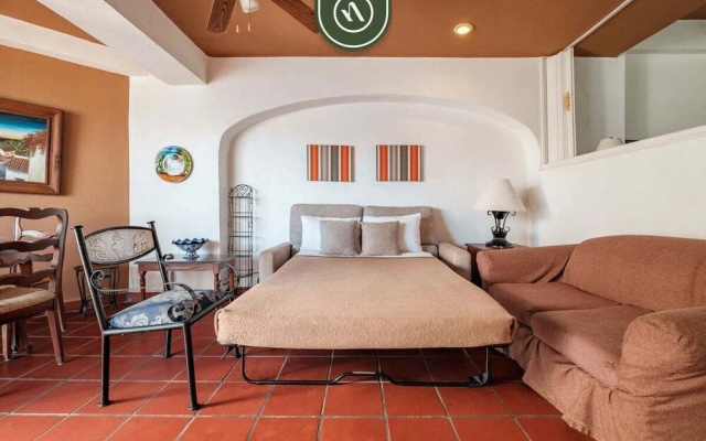 Amazing 1 BR Condo - Partial Oceanview - Pool