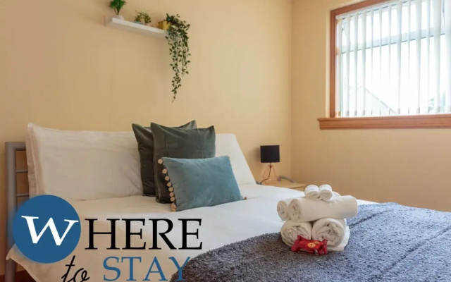 Lovely Apartment by the Hillwood Park-free Parking