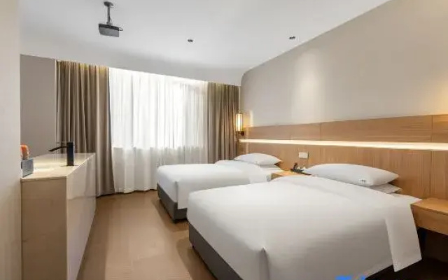 Jintan Nanshe Homestay (Maoshan Oriental Salt Lake City Branch)