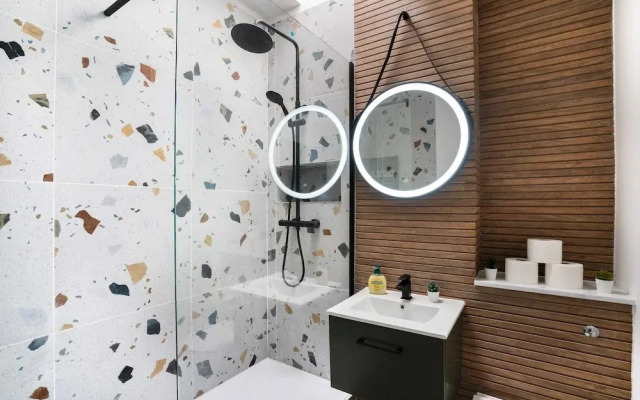 Luxury Apartment - Portobello