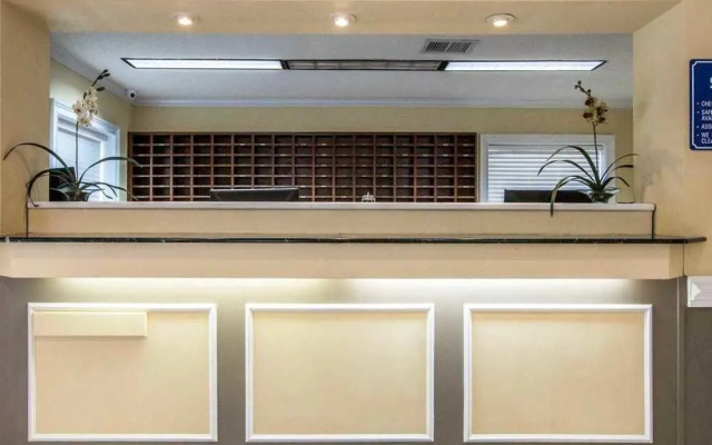 Suburban Extended Stay Hilton Head