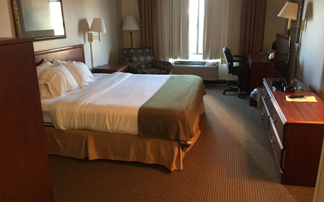 Comfort Inn & Suites