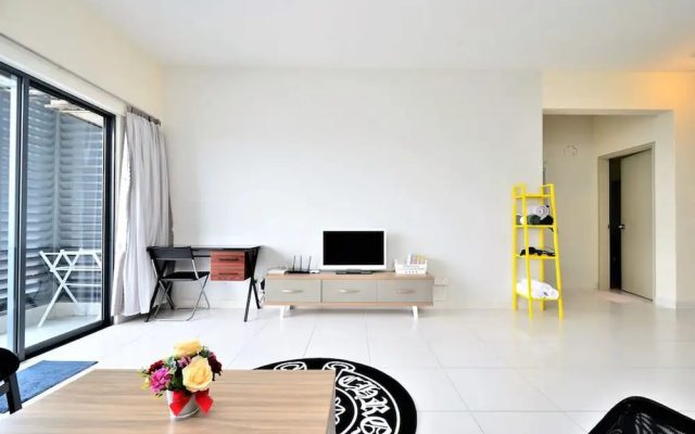 Dewy Setiawalk Puchong Fam. Apt 4-7pax near Sunway