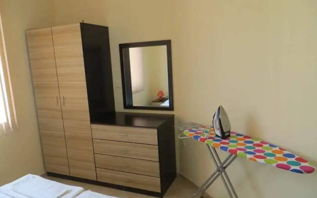 Apollon Apartments