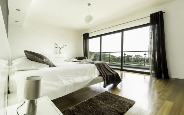 Villa Skylark by MHM