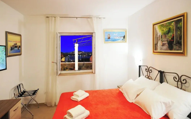 Nika Family Apartments