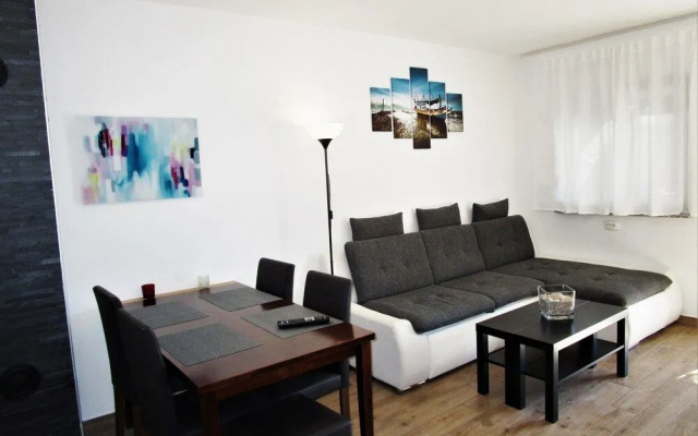 Apartment House