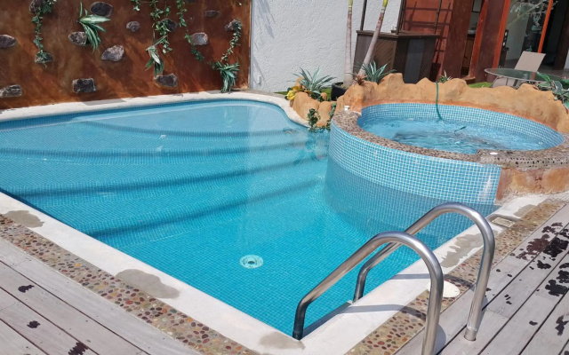 Casa Privada Con Alberca Volada