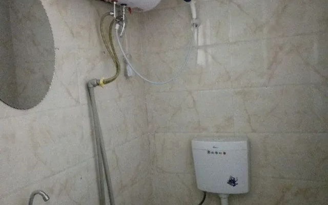 Zhi Shang Hua Ka Holiday Hotel