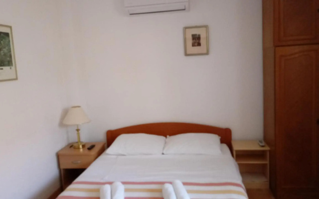HappY Studio ApartmenT, free parking