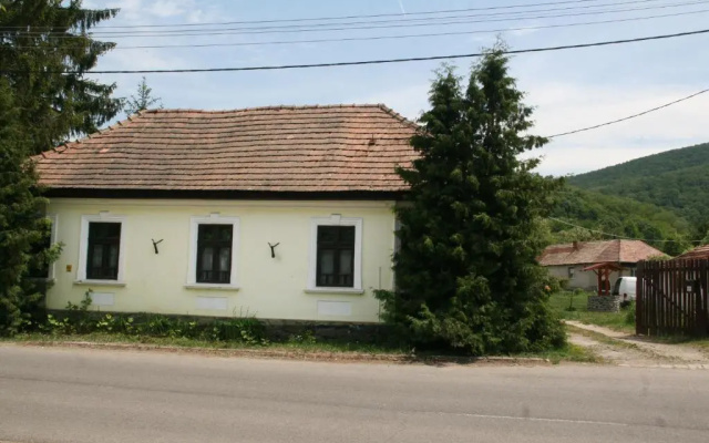 Toldi Vendégház