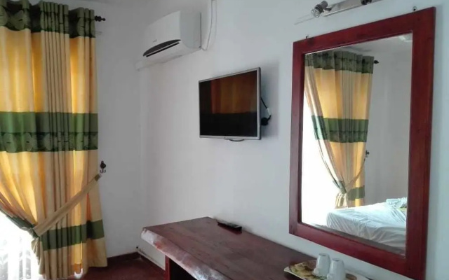 Aqua Reach Hotel