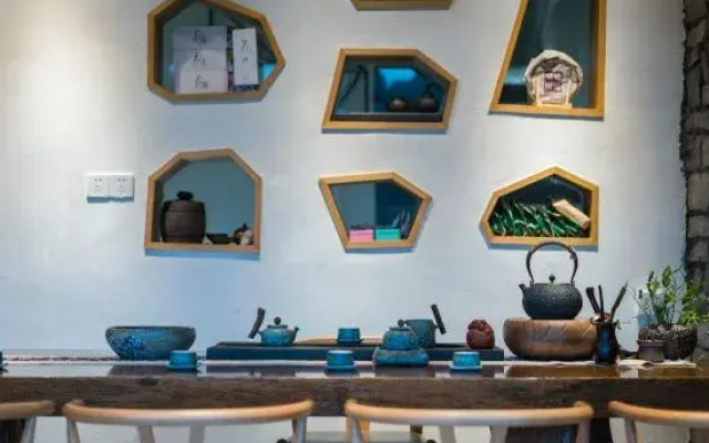 Wanfeng Linjingtang Holiday Hostel