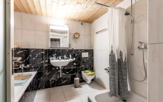 - Apartment im Herzen AROSAS - grossräumig, stylisch & zentral