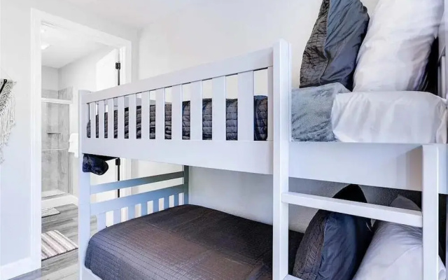 Topsider Condo w/ Updated Design & Amazing Main Channel Views