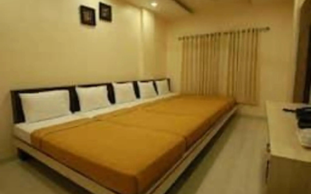 Hotel Shree G inn