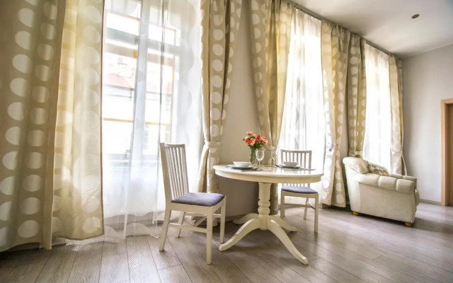 Ruterra Apartment Charles Bridge