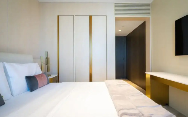 Maison Privee Five