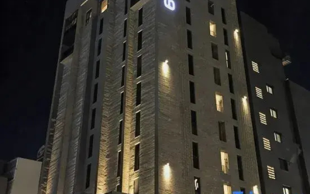 Hotel East9