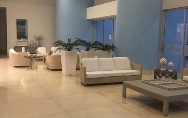 1 Bedroom Ocean View Apartment