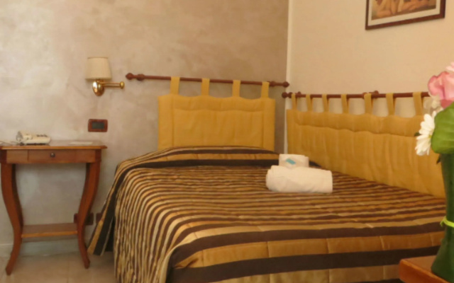 XilHotel