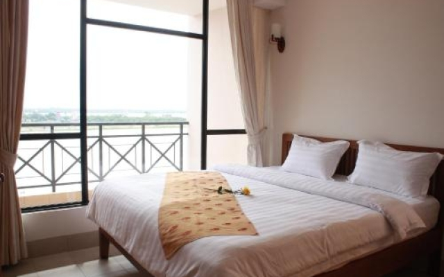 Lux Riverside Apartment
