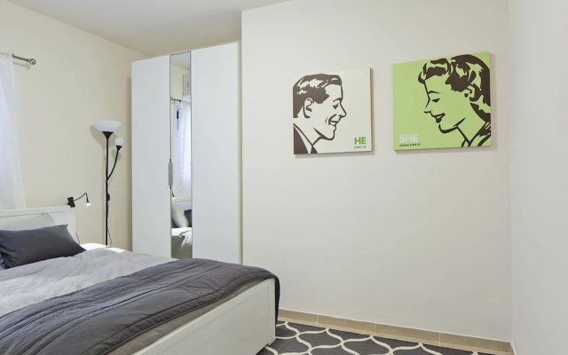 TLV Suites By The Sea - 2 Rooms
