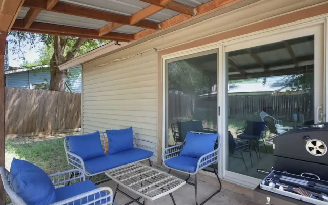Cozy 3BR Home Family-friendly Near Attractions