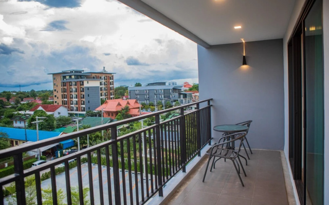 L2 Hotel