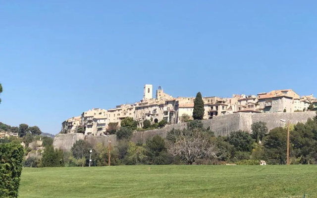 Le Bellevue