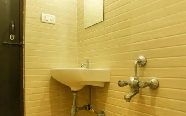 Roxel Inn GR Residency by Treebo Hotels
