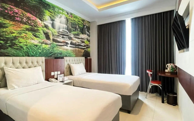 Solo Grand City Hotel