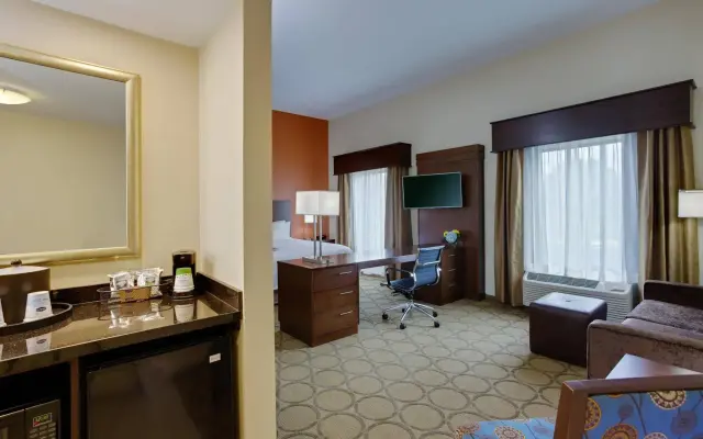 Hampton Inn & Suites Philadelphia/Bensalem