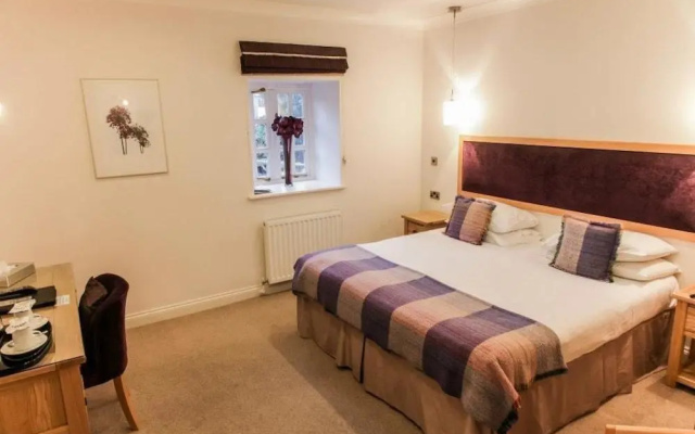 Gwestyr Emlyn Hotel