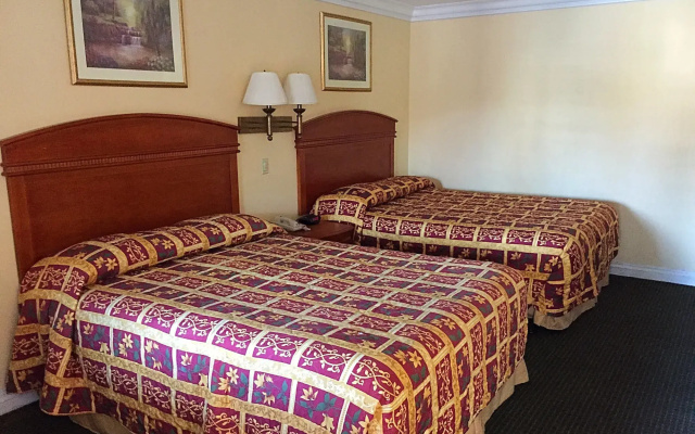 Colony Inn