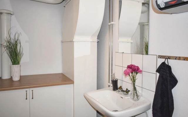 Awesome Apartment in Finspång With 4 Bedrooms and Wifi