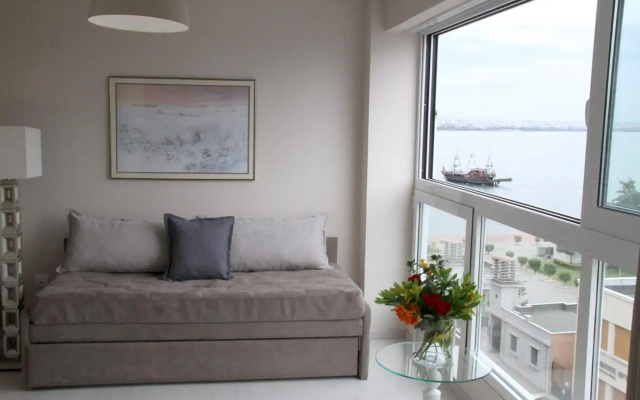 Waterfront Luxury Sea View Apartment