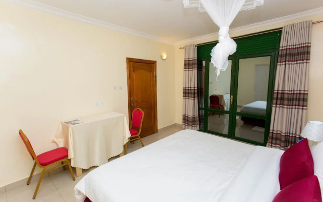 The King Fish Beach Hotel