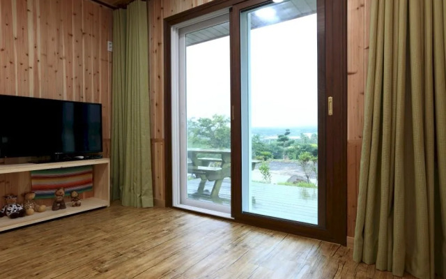 Seowoobong Pension