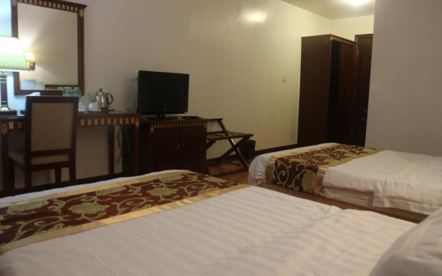 Excelsior Resort