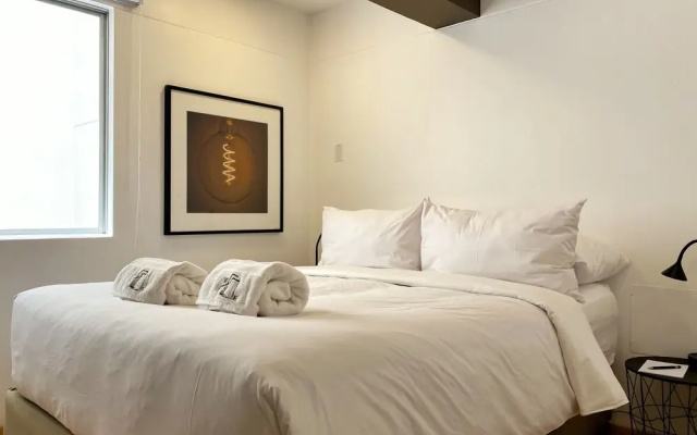 Ayacucho apartments near Huaca Pucllana by Wynwood-House