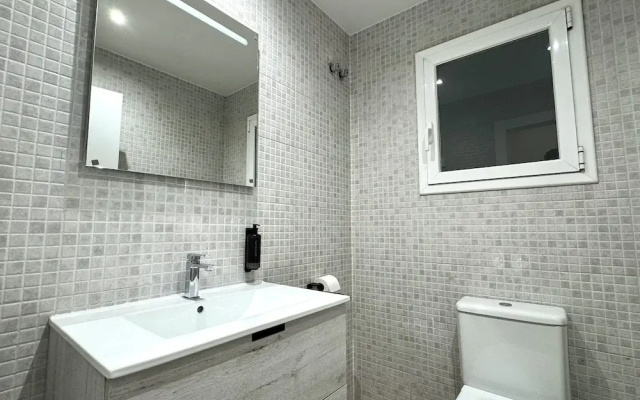 Anais Apartments