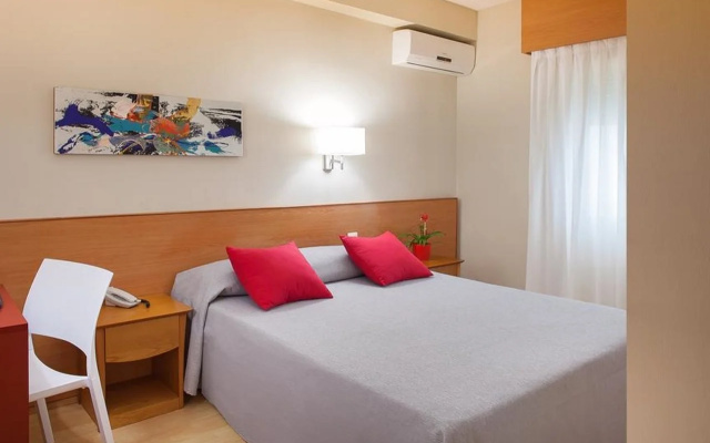 Hotel RH Sol By Hoteles RH