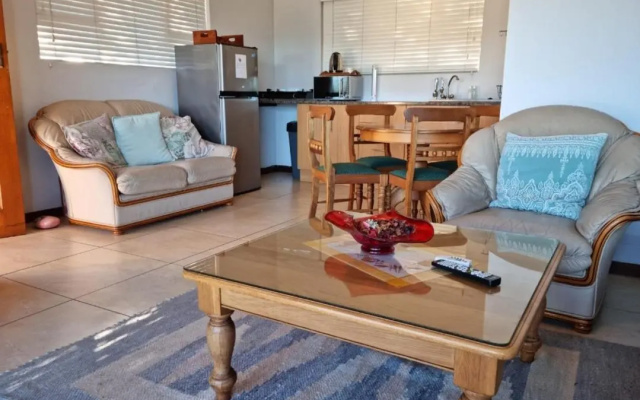 Lagoon Breeze Guest House